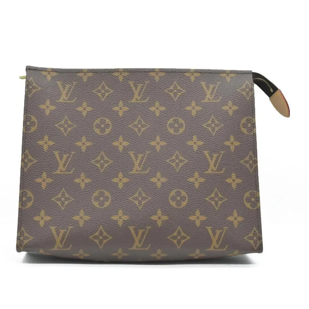 $1290 Louis Vuitton  Monogram Toiletry Pouch 26 Pink RFID
